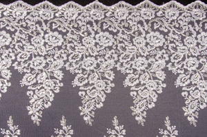 Non Stretch Sequins (White/Silver)