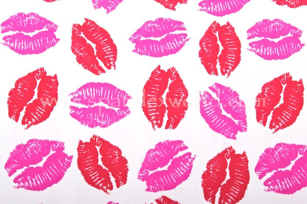 Lips Print (White/Pink/Red)