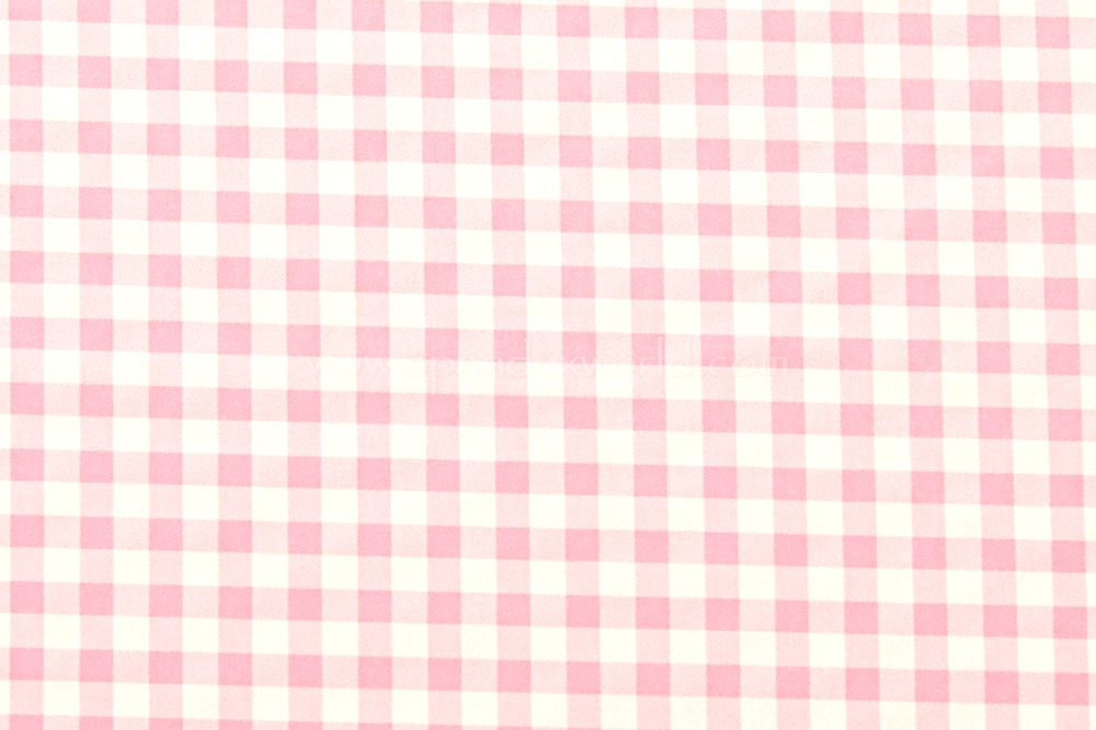 Checkered Print (White/Pink)